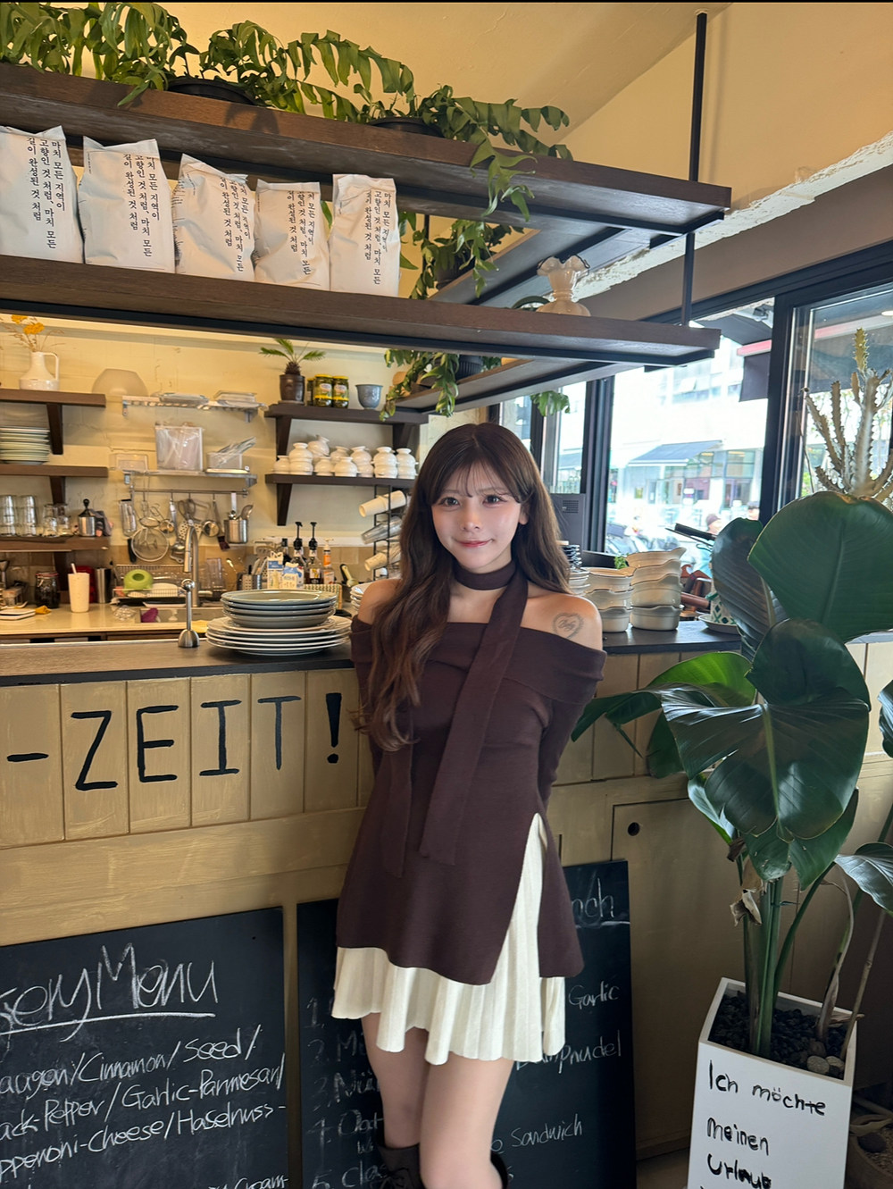 ストラップ付オフショルAラインニット | 詳細画像4