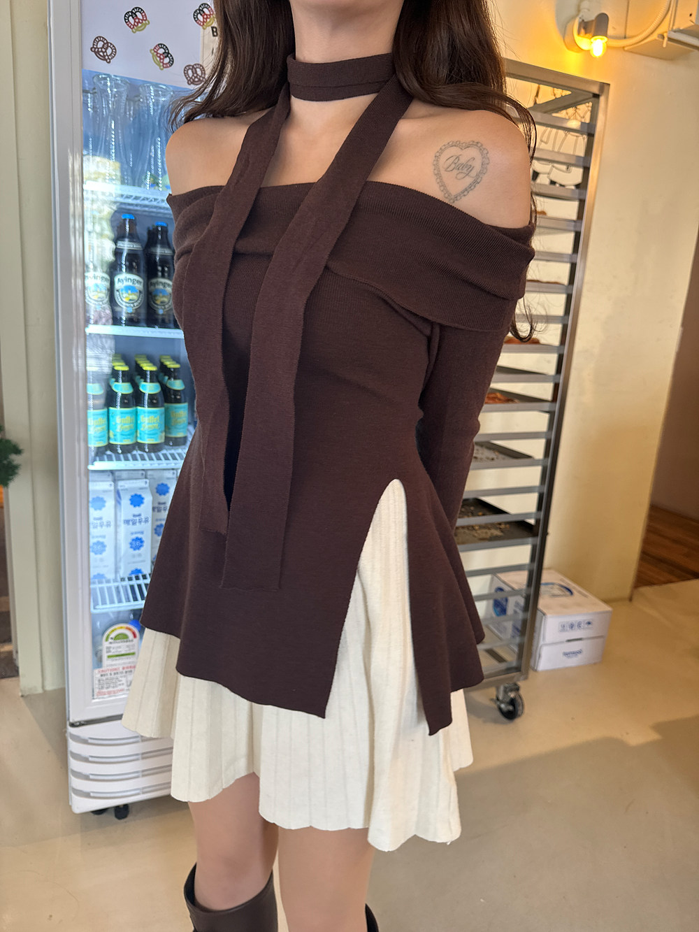 ストラップ付オフショルAラインニット | 詳細画像10