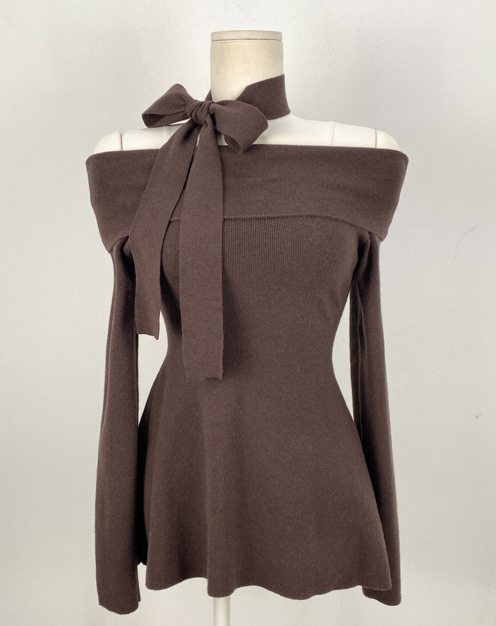 ストラップ付オフショルAラインニット | 詳細画像21