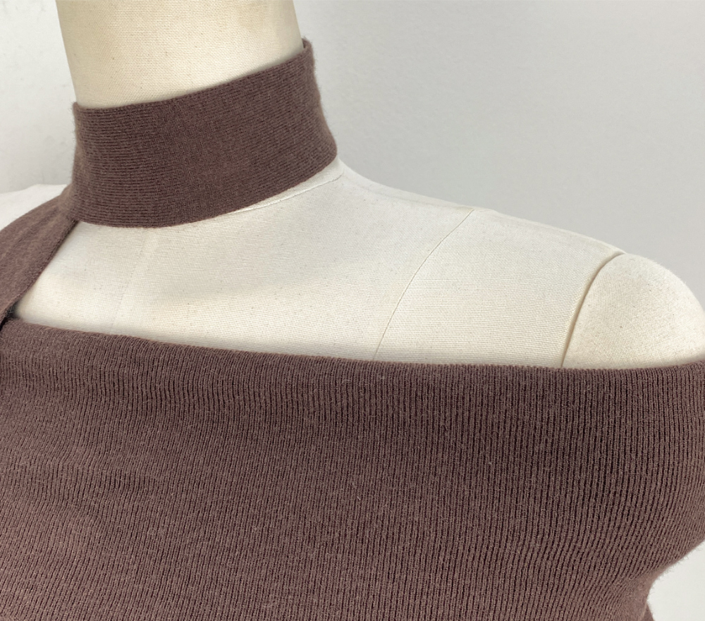 ストラップ付オフショルAラインニット | 詳細画像24