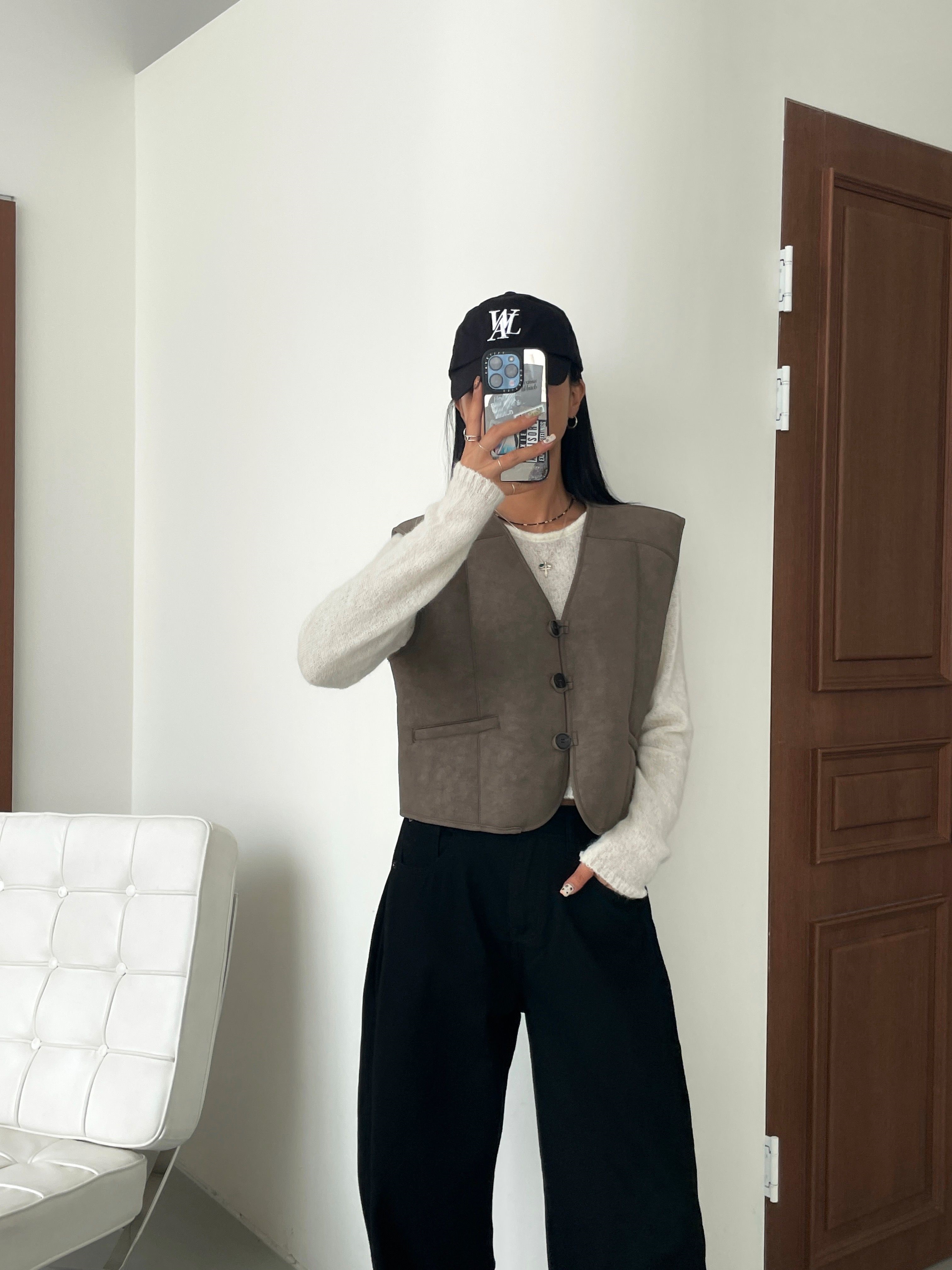Vネックボタンムートン調ベスト | 詳細画像5