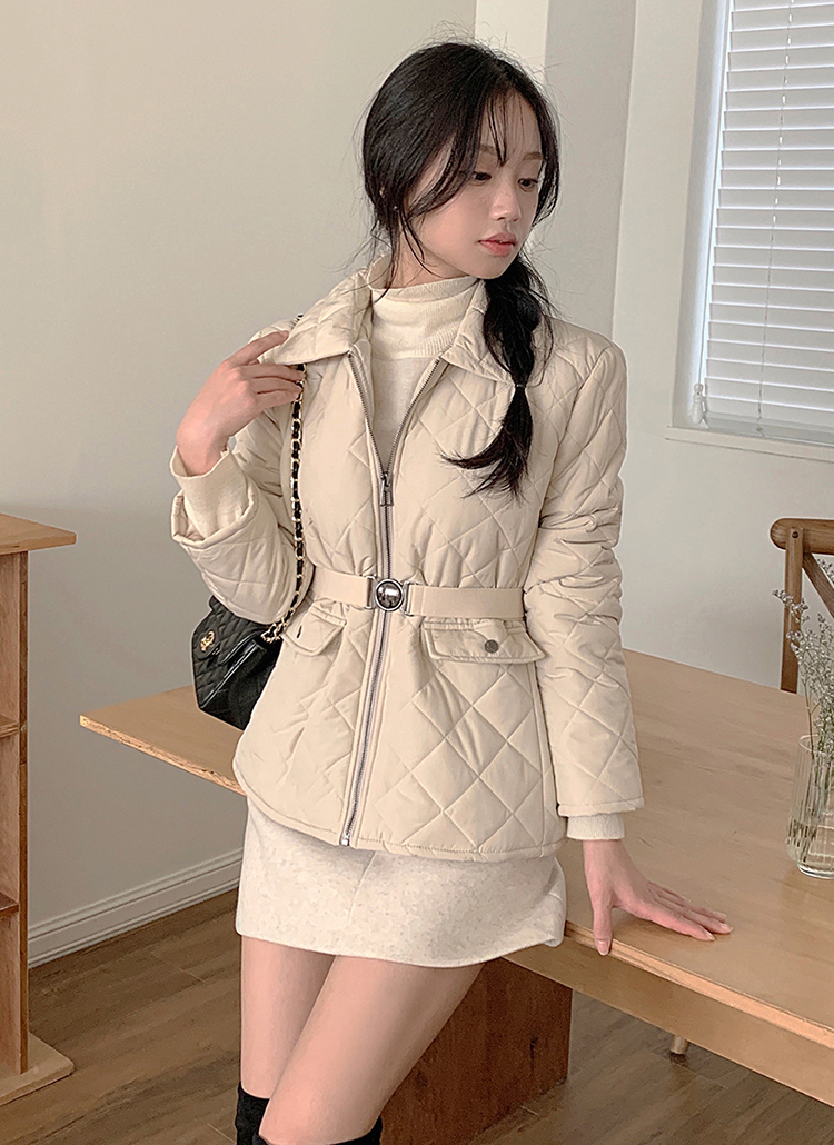 非売品 ノベルティ商品 ベージュ キルティング 非売品 ショルダーバッグ ベージュ キルティング - メルカリ