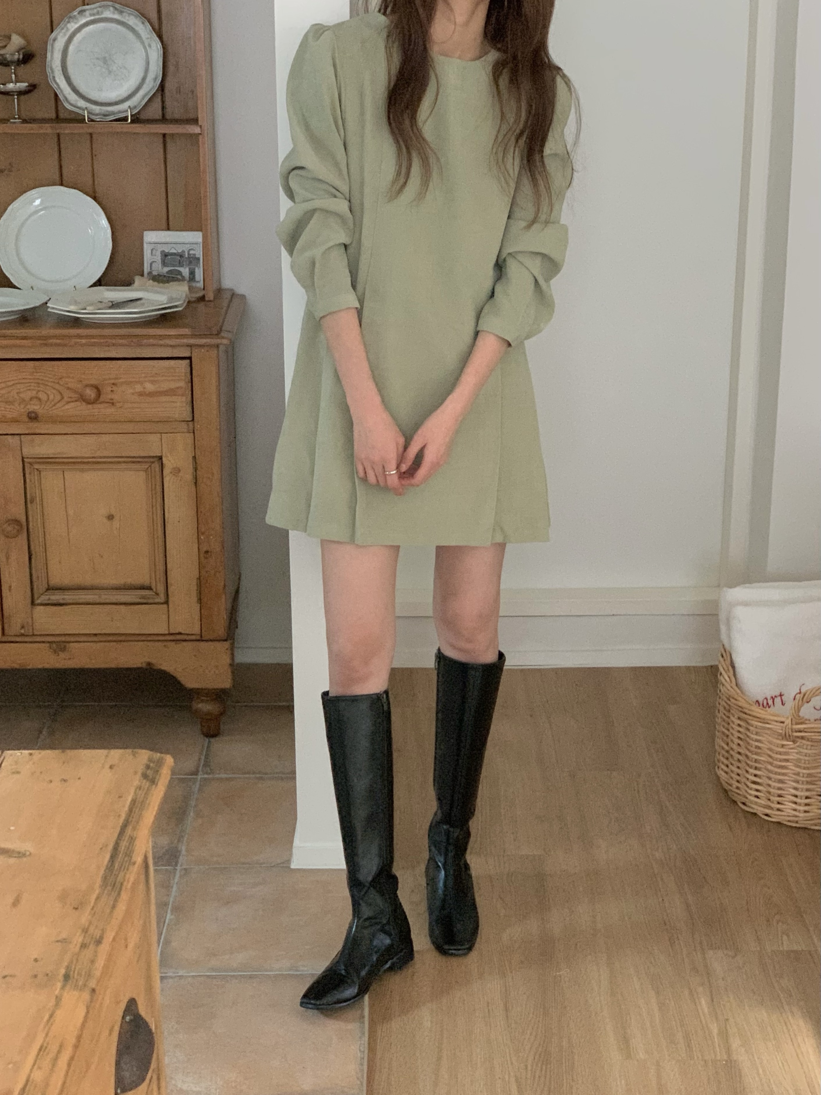 サイドタックパフスリーブミニワンピース | 詳細画像2