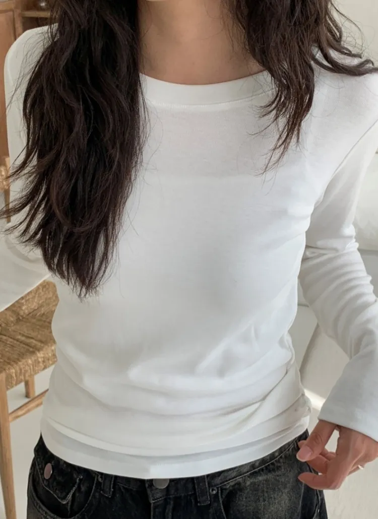 ラウンドネックベーシック長袖Tシャツ | mandarinetree | 詳細画像1