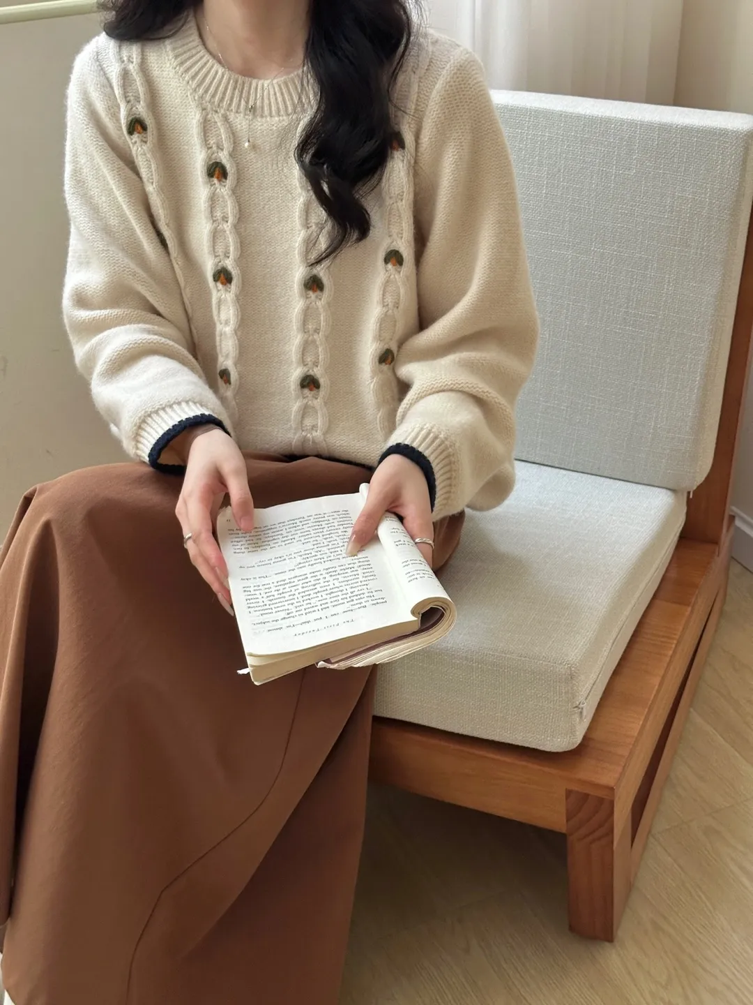 刺繍ケーブルライン配色ヘムニット | 詳細画像1