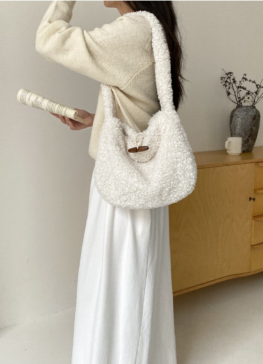 トグルボタンブークレショルダーバッグ | 詳細画像5