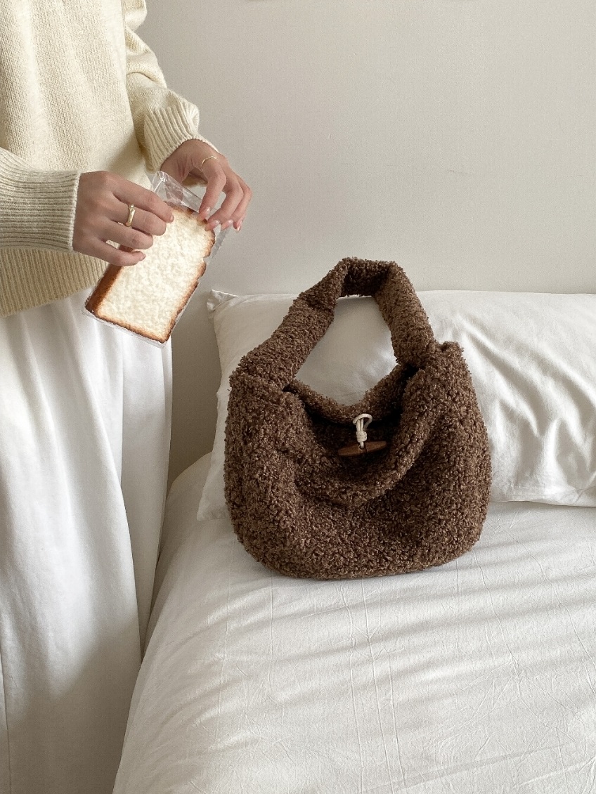 トグルボタンブークレショルダーバッグ | 詳細画像6