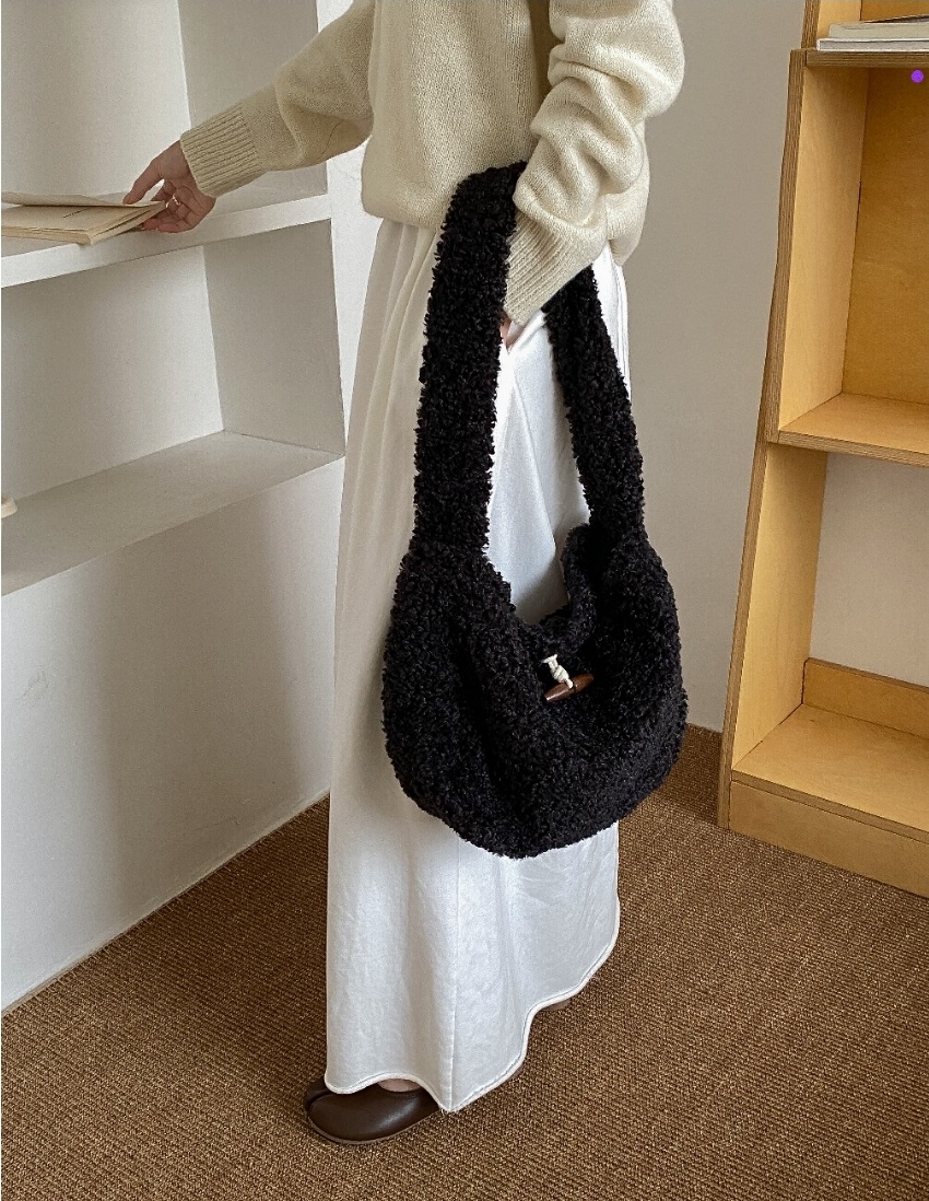 トグルボタンブークレショルダーバッグ | 詳細画像9