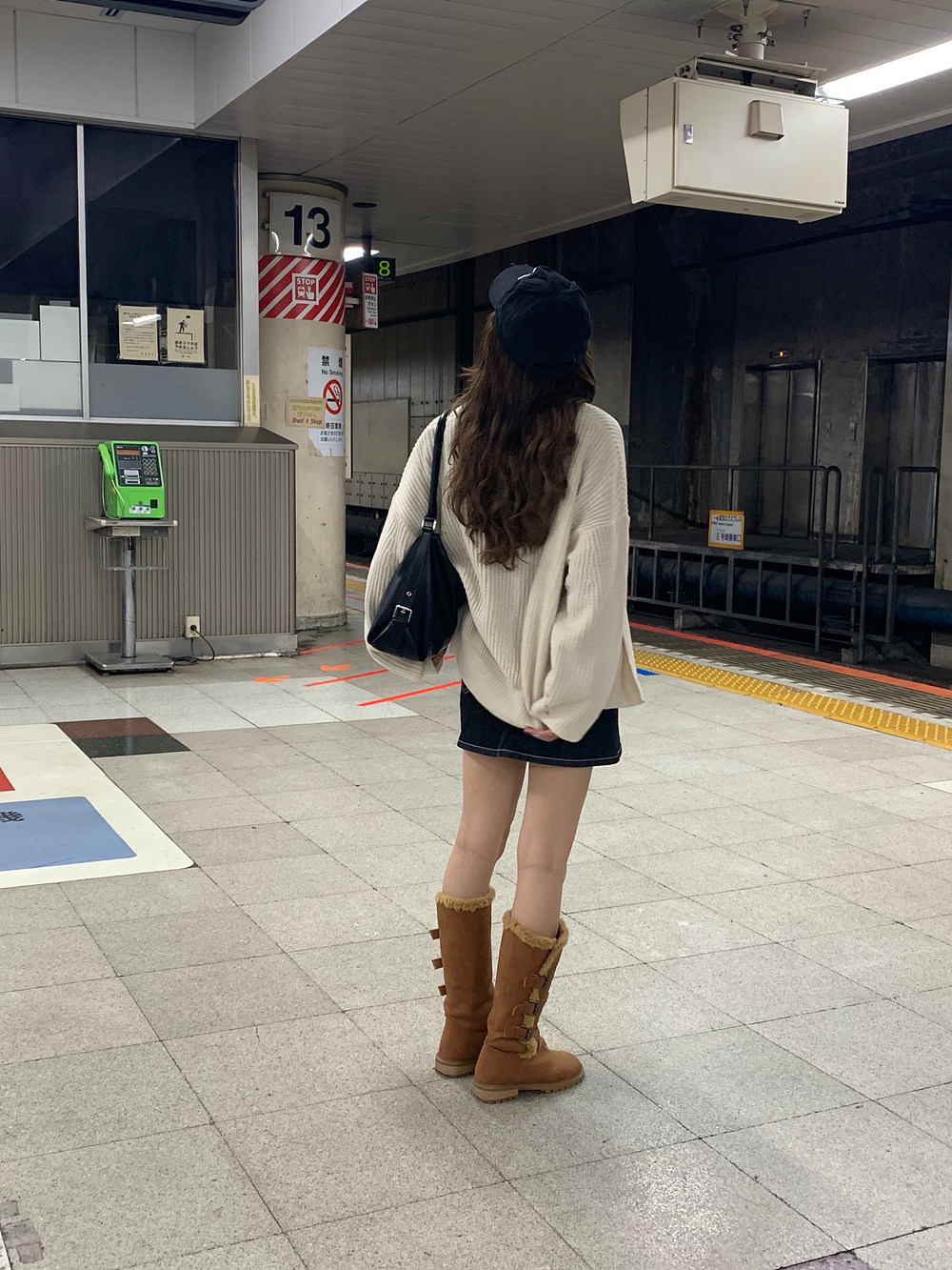 Vネックパンチングルーズカーディガン | 詳細画像18