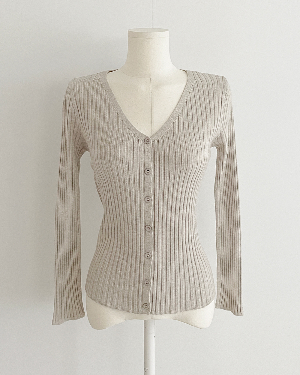 Vネック長袖リブニットカーディガン | 詳細画像21
