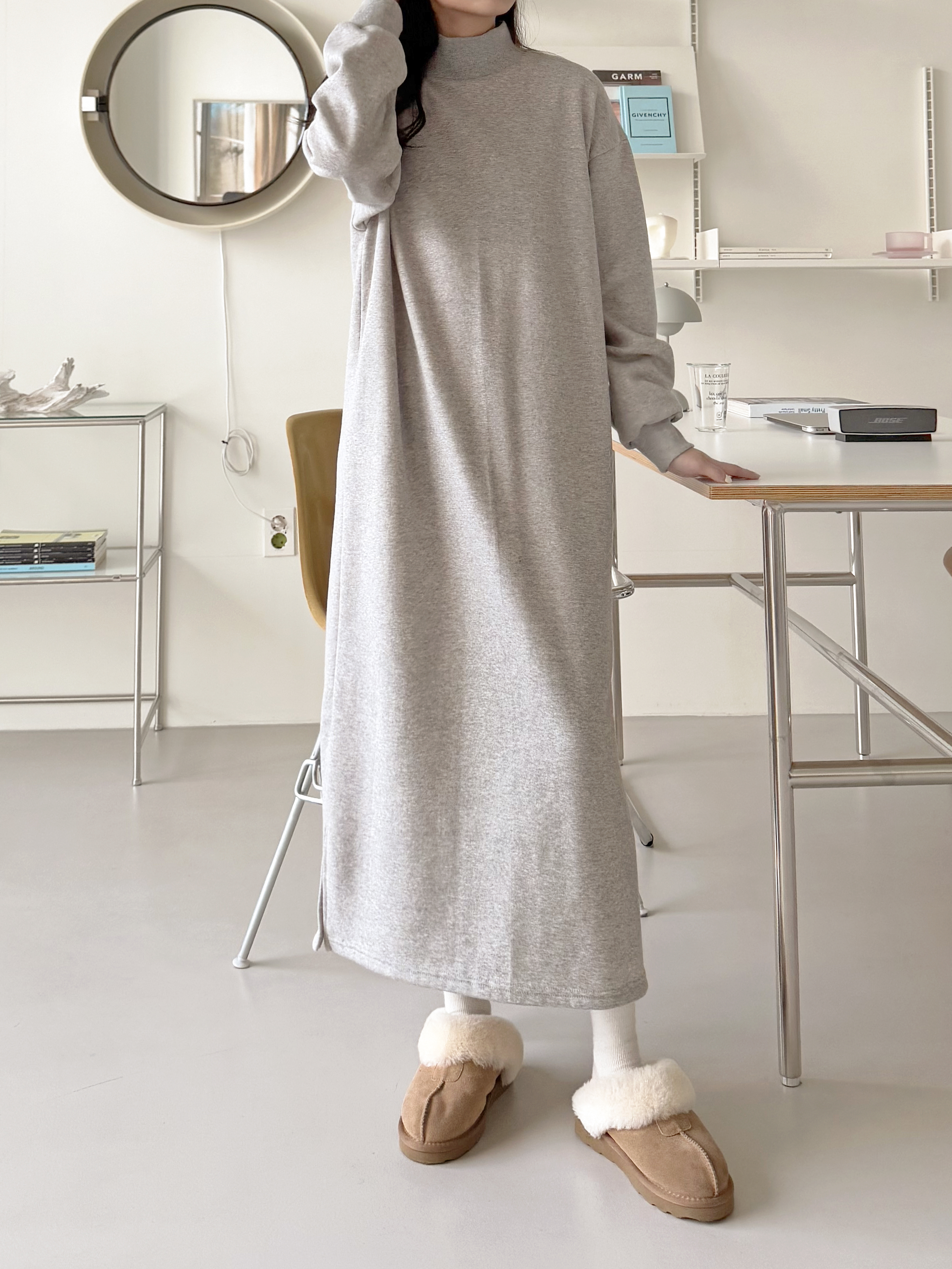 裏起毛ハイネックスリットスウェットワンピース | 詳細画像4