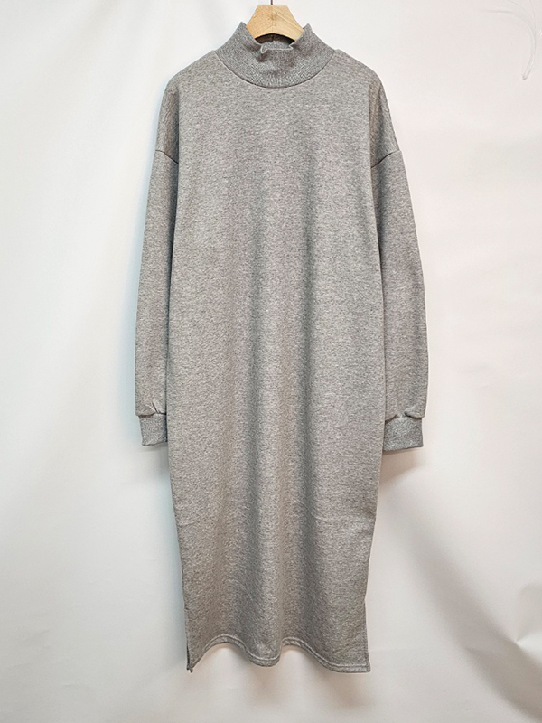 裏起毛ハイネックスリットスウェットワンピース | 詳細画像12