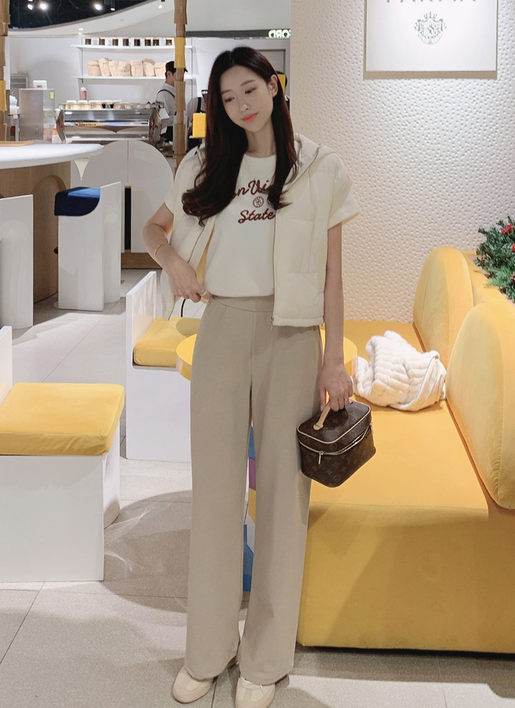 新品未使用　DIANTE ニットドッキングダウン　ホワイト ニットドッキングダウンフードベスト | レディースファッション通販