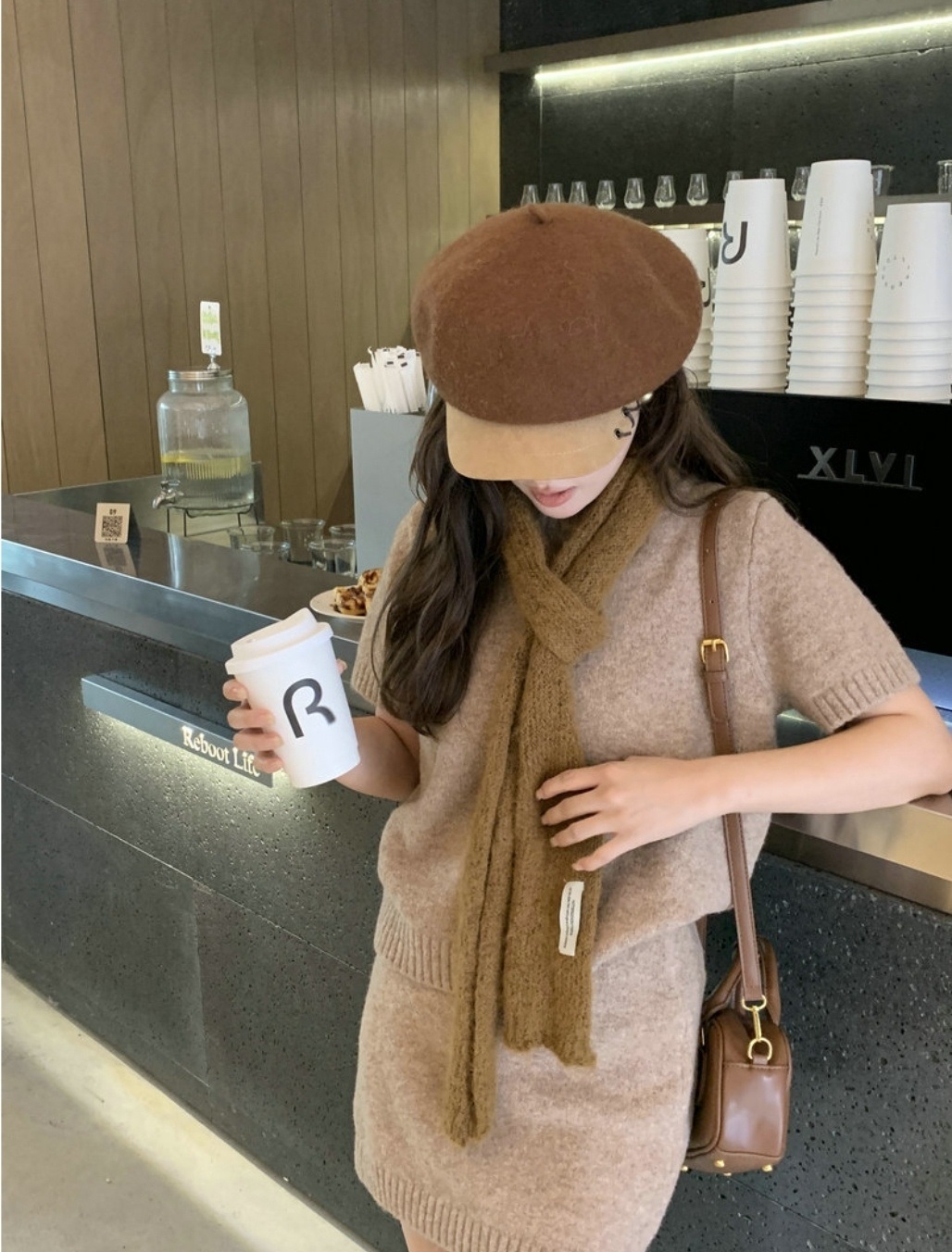 antiqua（アンティカ）の「ロングニットマフラー（マフラー