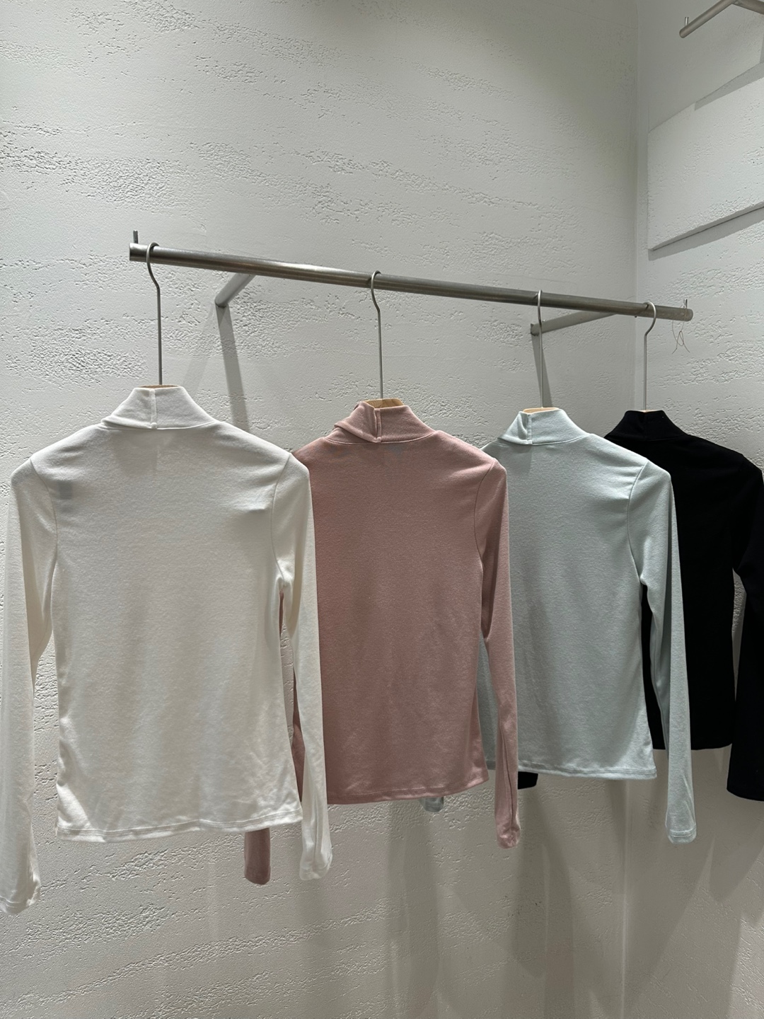ボウタイハーフネックスリム長袖Tシャツ | 詳細画像20