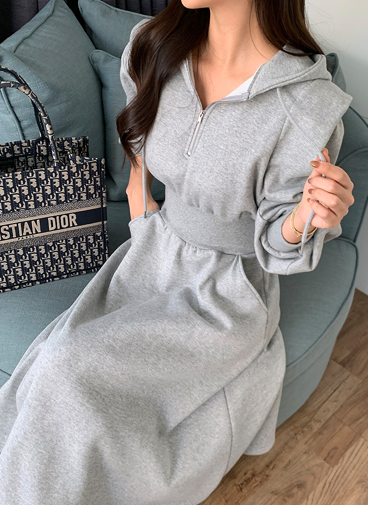 裏起毛ハーフジップフレアパーカーワンピース | レディース