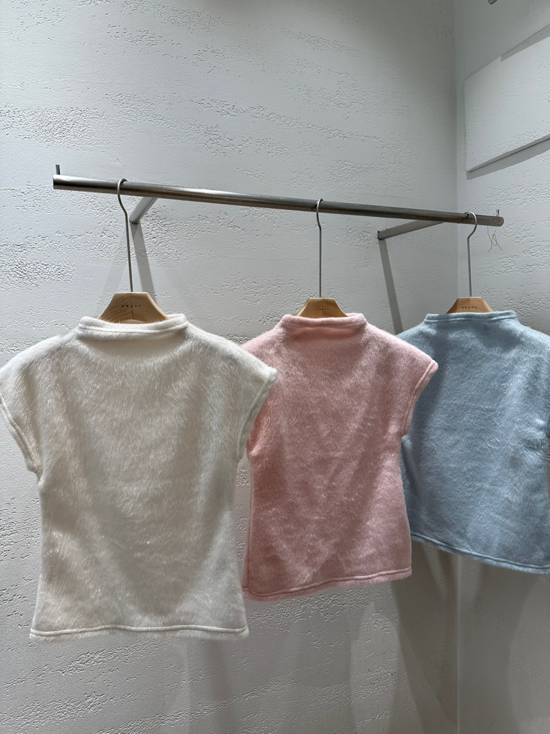 ファータッチモックネックフレンチTシャツ | 詳細画像19