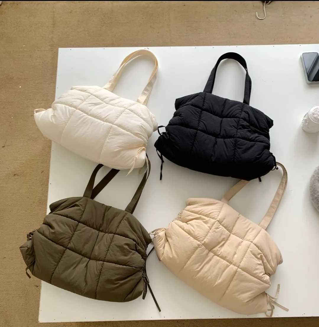 リボンシャーリング中綿トートバッグ | 詳細画像1