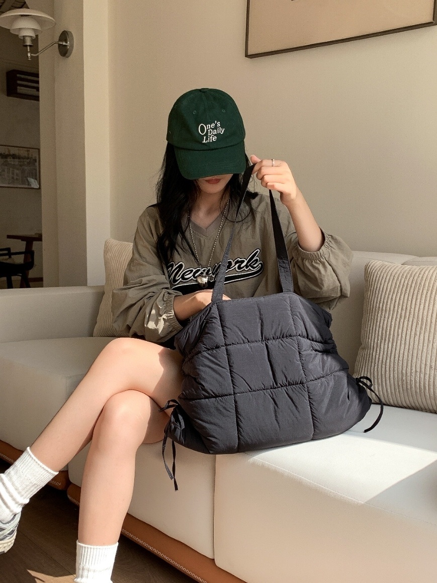 リボンシャーリング中綿トートバッグ | 詳細画像6