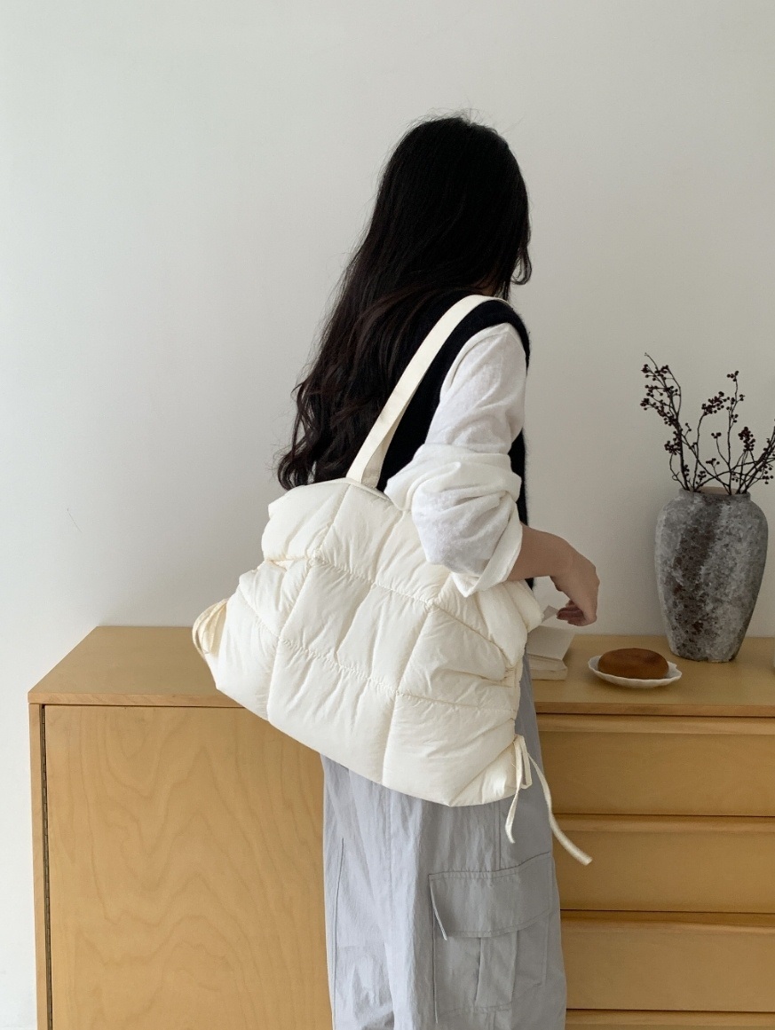 リボンシャーリング中綿トートバッグ | 詳細画像7