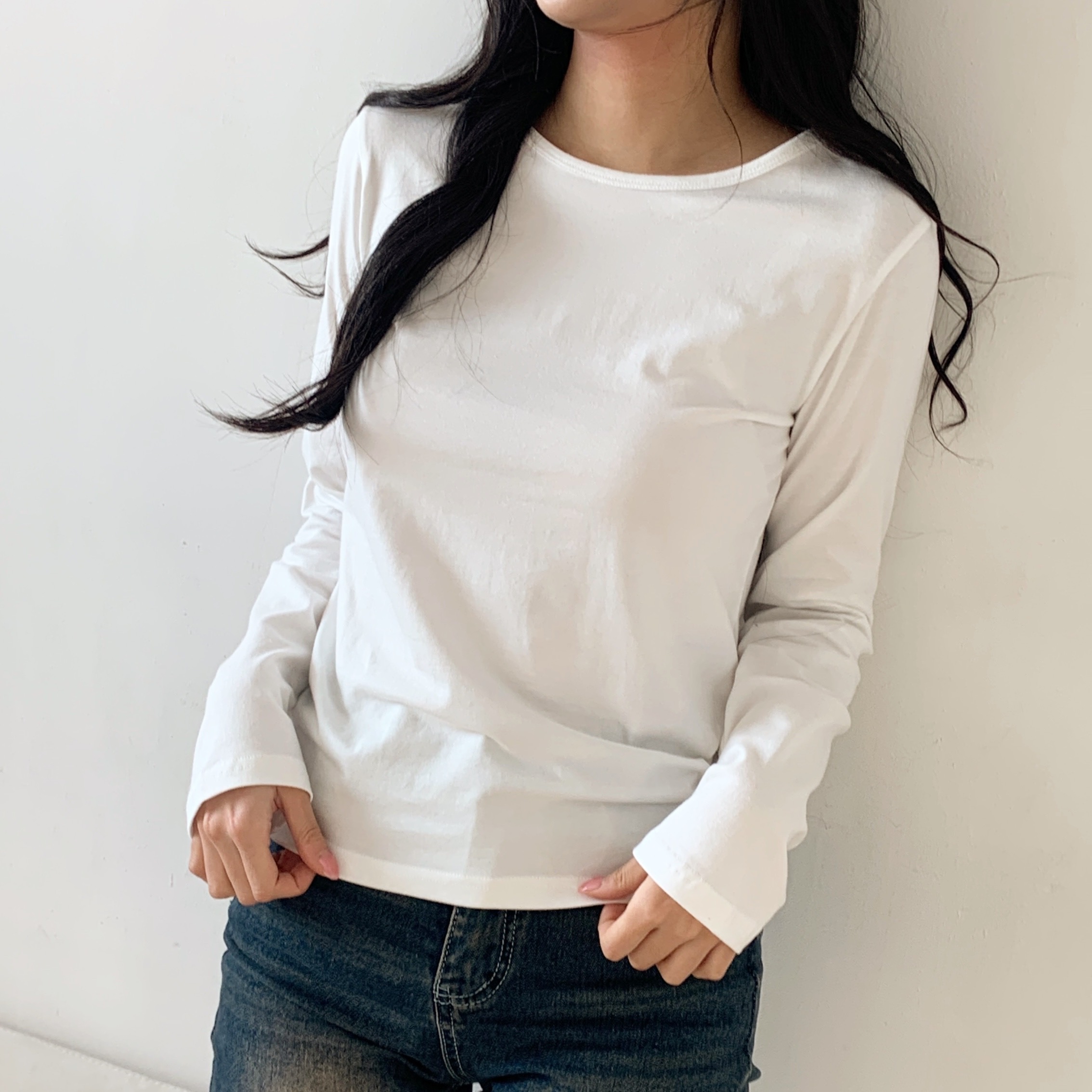 モダール混ラウンドネック長袖Tシャツ | 詳細画像5