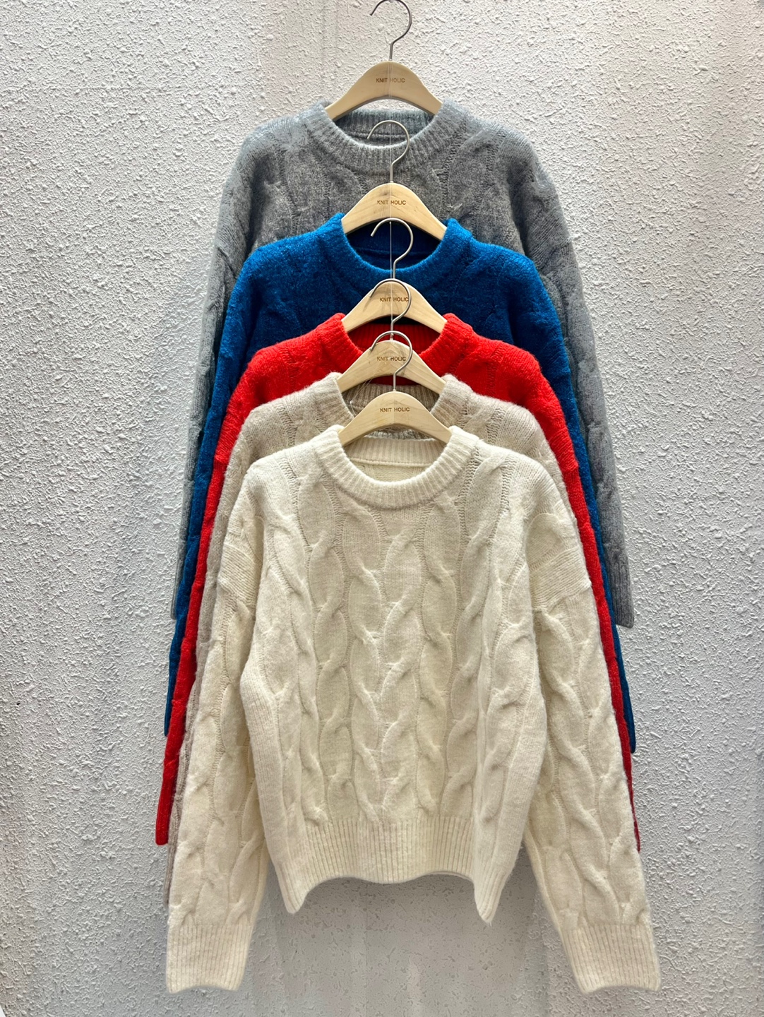 ラウンドネックケーブルニット | 詳細画像16