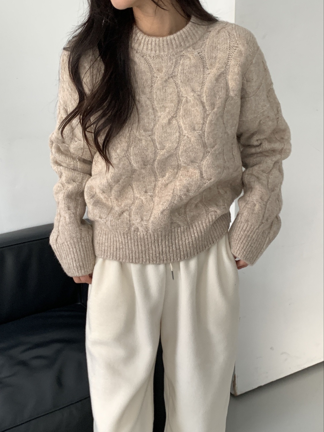 ラウンドネックケーブルニット | 詳細画像7