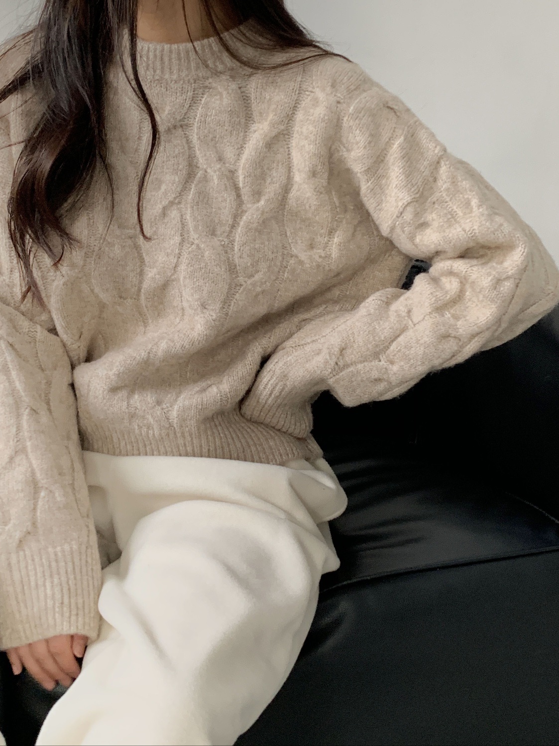 ラウンドネックケーブルニット | 詳細画像6