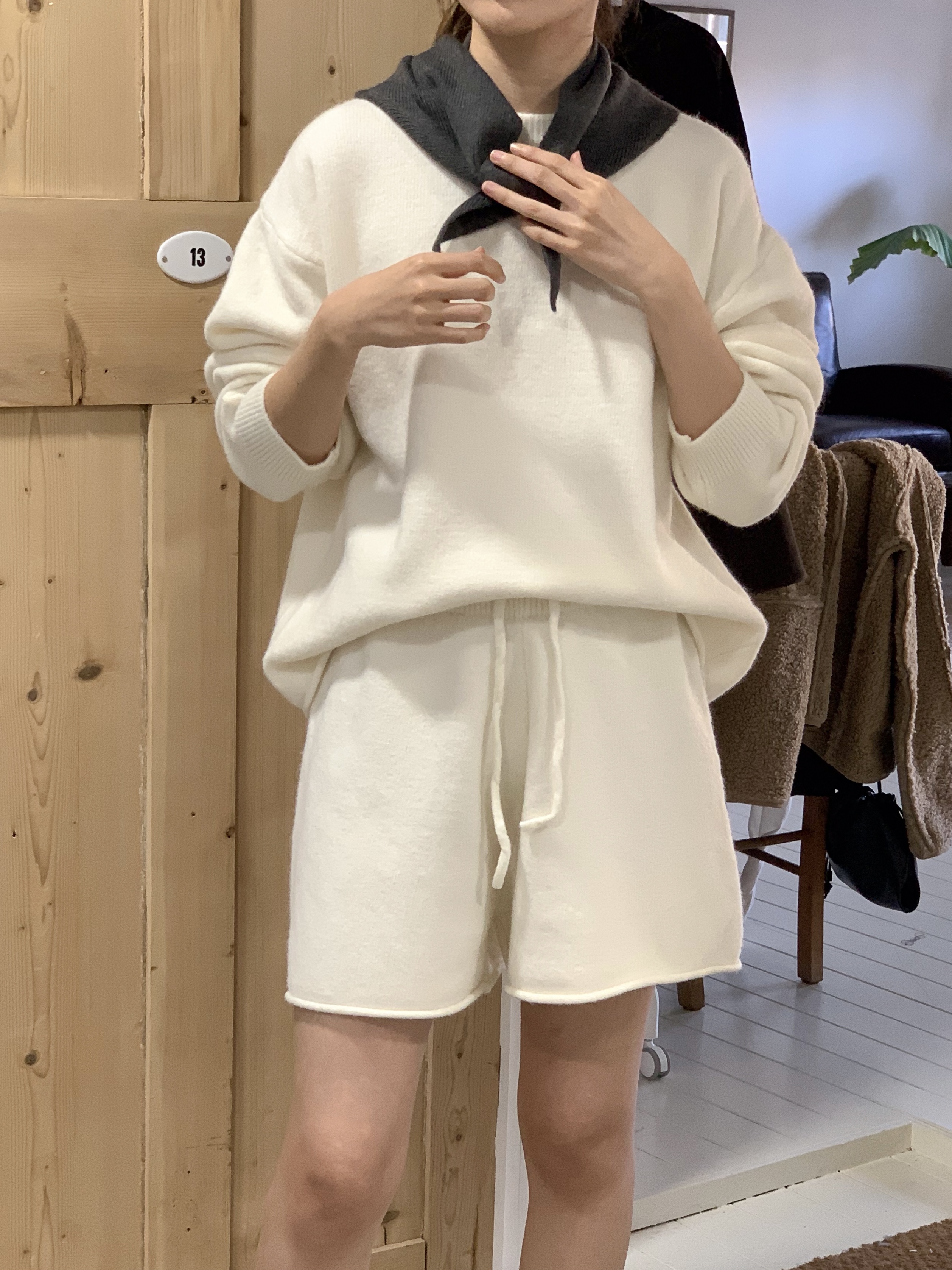 Vガゼットロールヘムニット&ドロストショートパンツSET | 詳細画像4