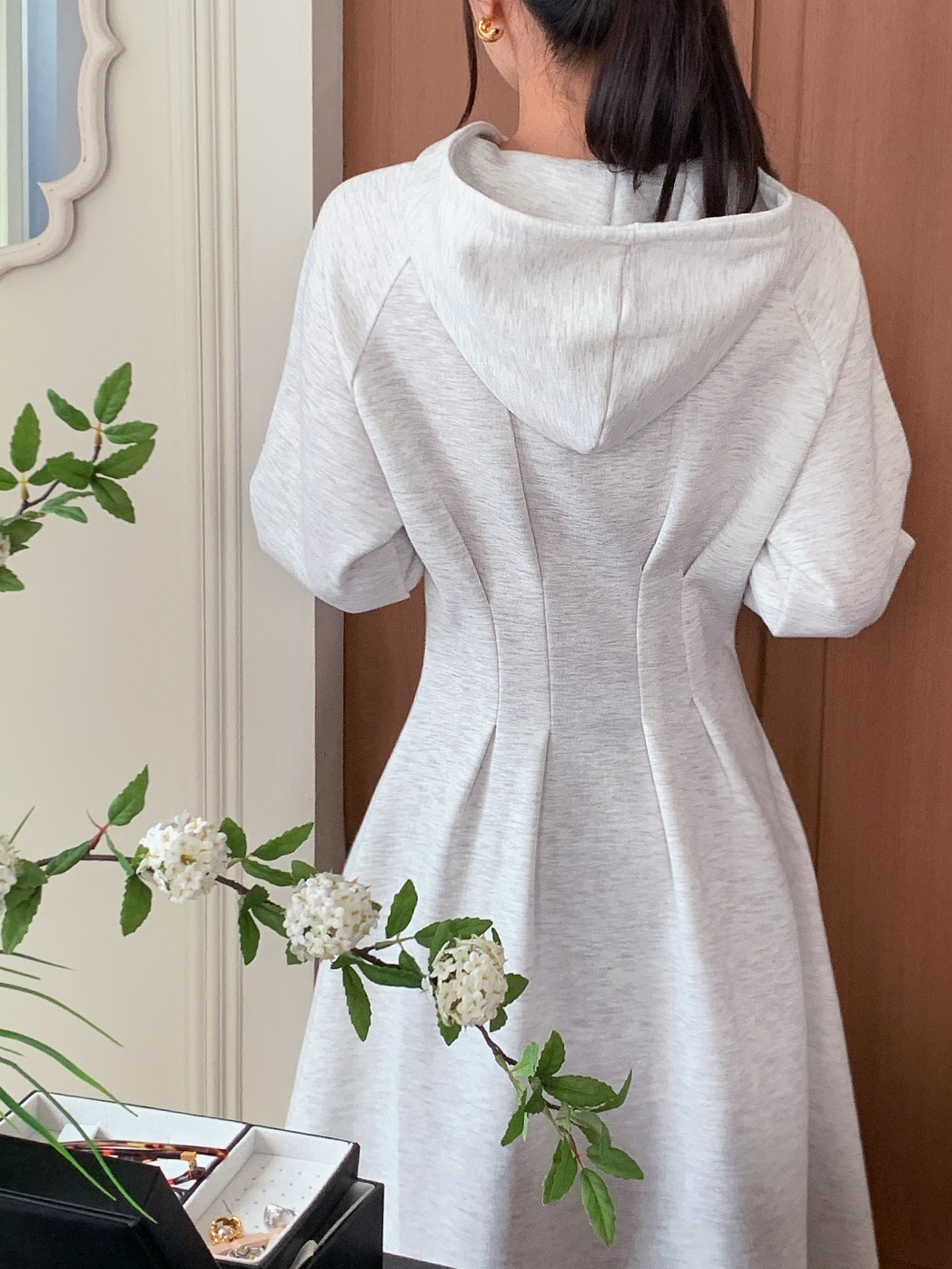 裏起毛NEW YORK刺繡タックラグランパーカーワンピース | 詳細画像7