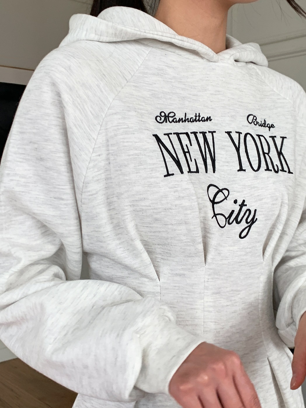 裏起毛NEW YORK刺繡タックラグランパーカーワンピース | 詳細画像13