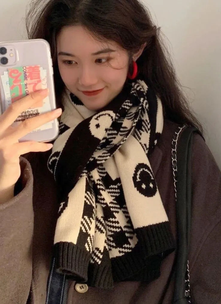 スマイルチェックニットマフラー | 詳細画像1