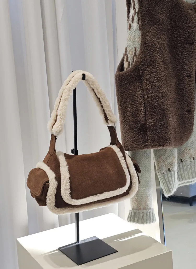 ムートン風ハンドバッグ | whosbag | 詳細画像1