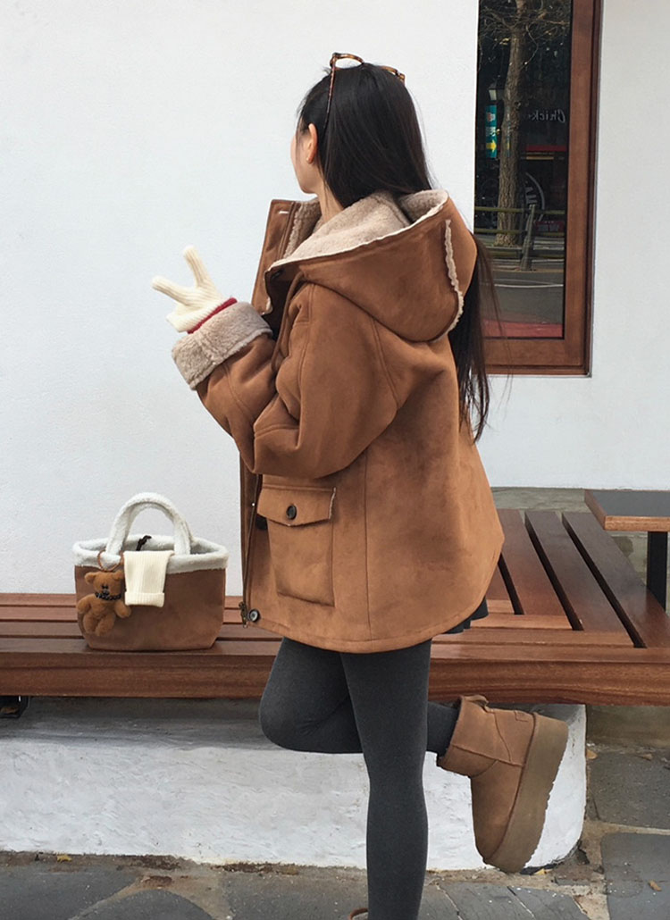 beidelli made]ムートン風フードハーフジャケット | レディース