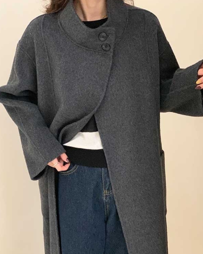 ストラップ付ウール混ハイネックロングコート | 詳細画像17