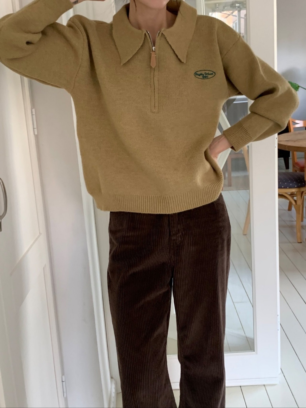ハーフジップカラー刺繍オーバルロゴニット | 詳細画像10