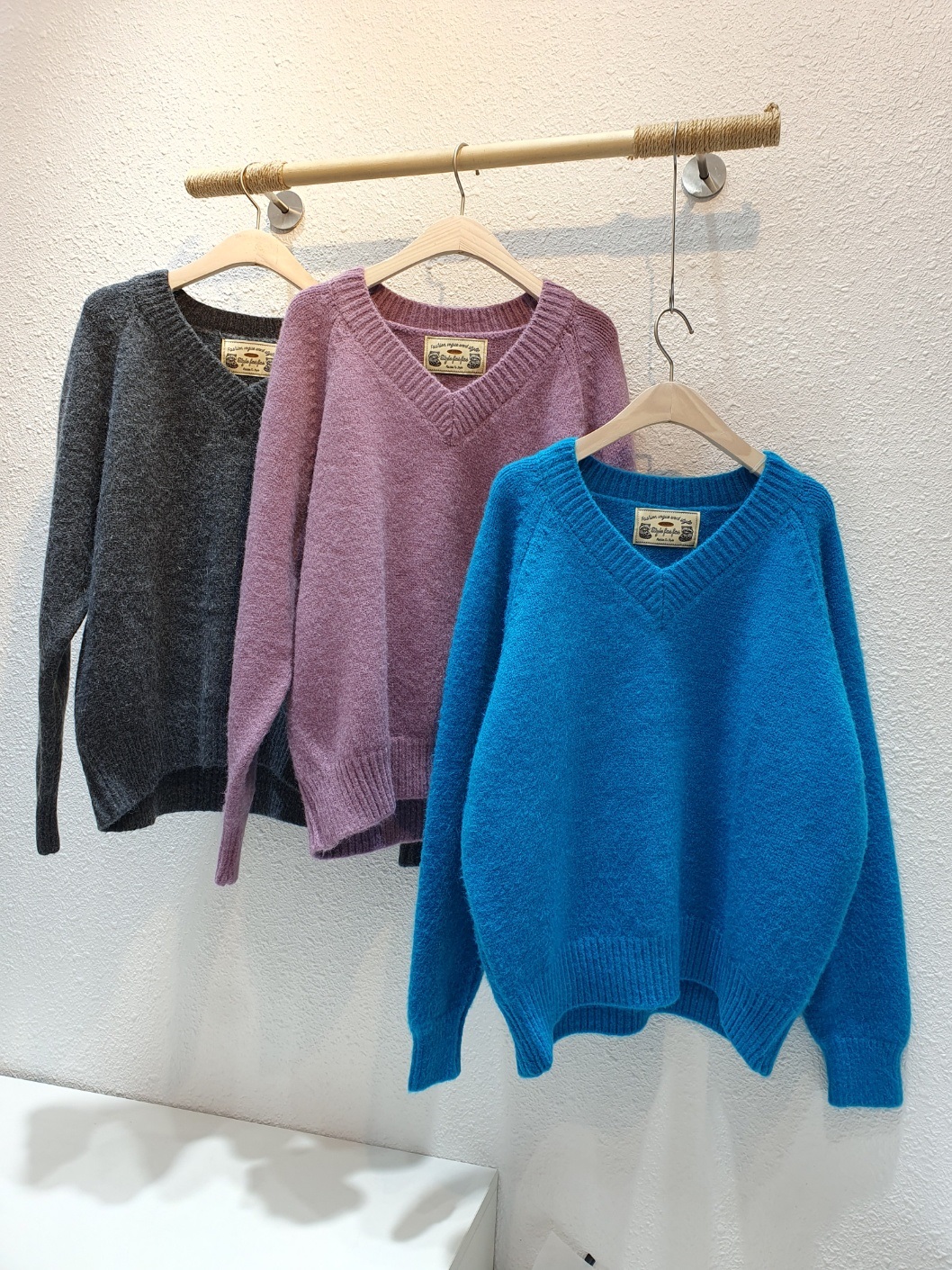 ラグランスリーブVネックルーズニット | 詳細画像11