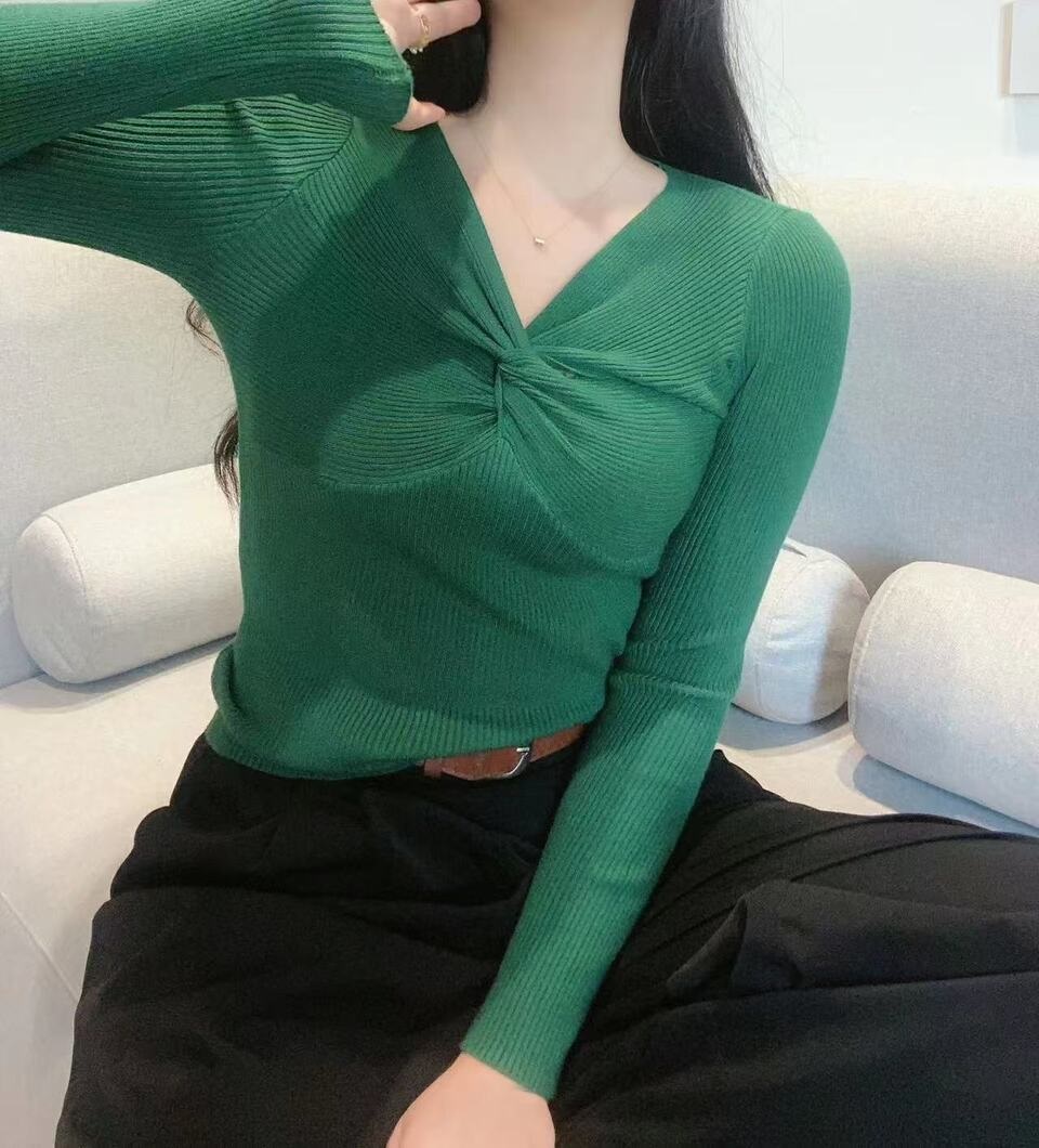 ツイストVネックスリムリブニット | 詳細画像9