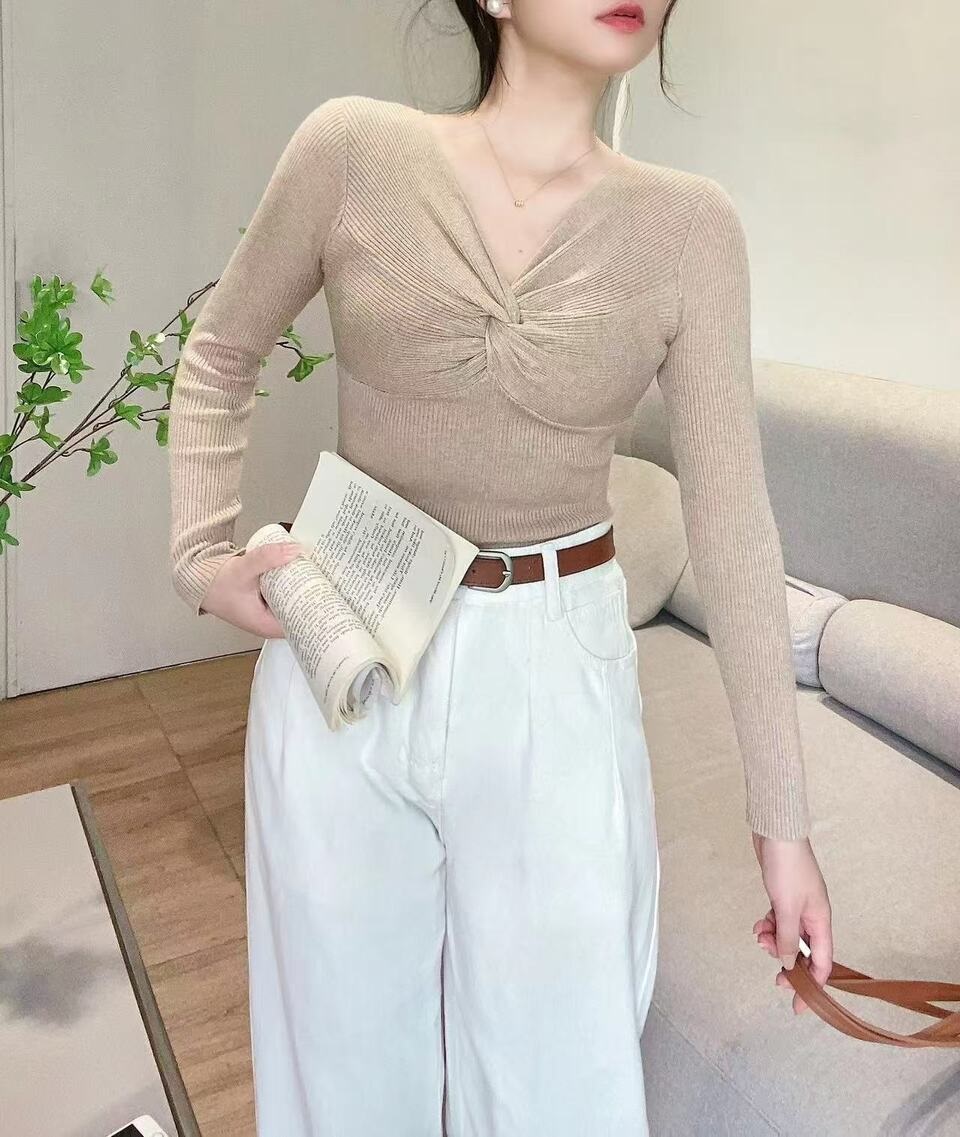 ツイストVネックスリムリブニット | 詳細画像20