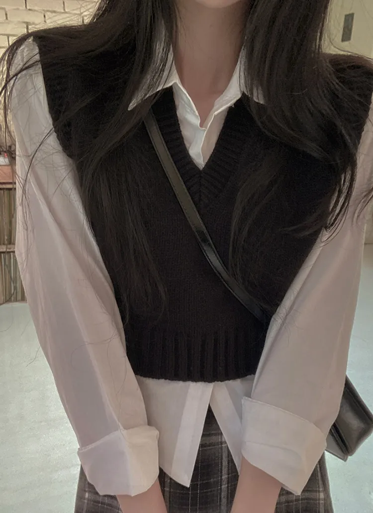 Vネックニットベスト | ROMANTICLINE | 詳細画像1