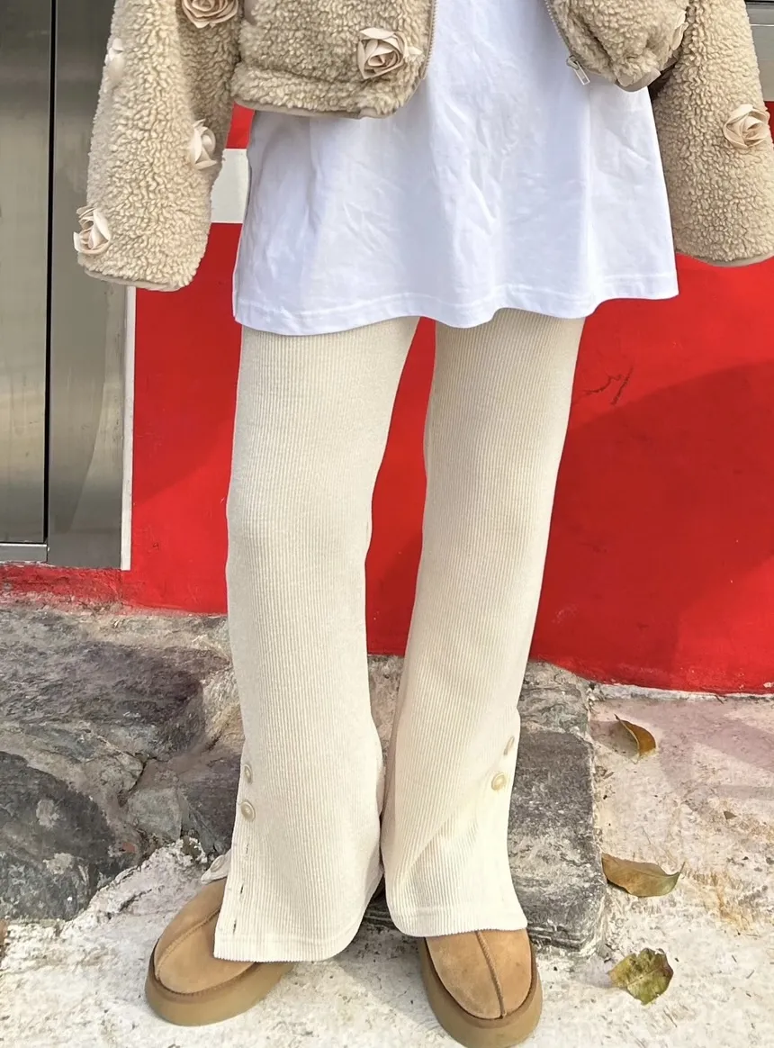 ボタンスリットフレアリブパンツ | 詳細画像1