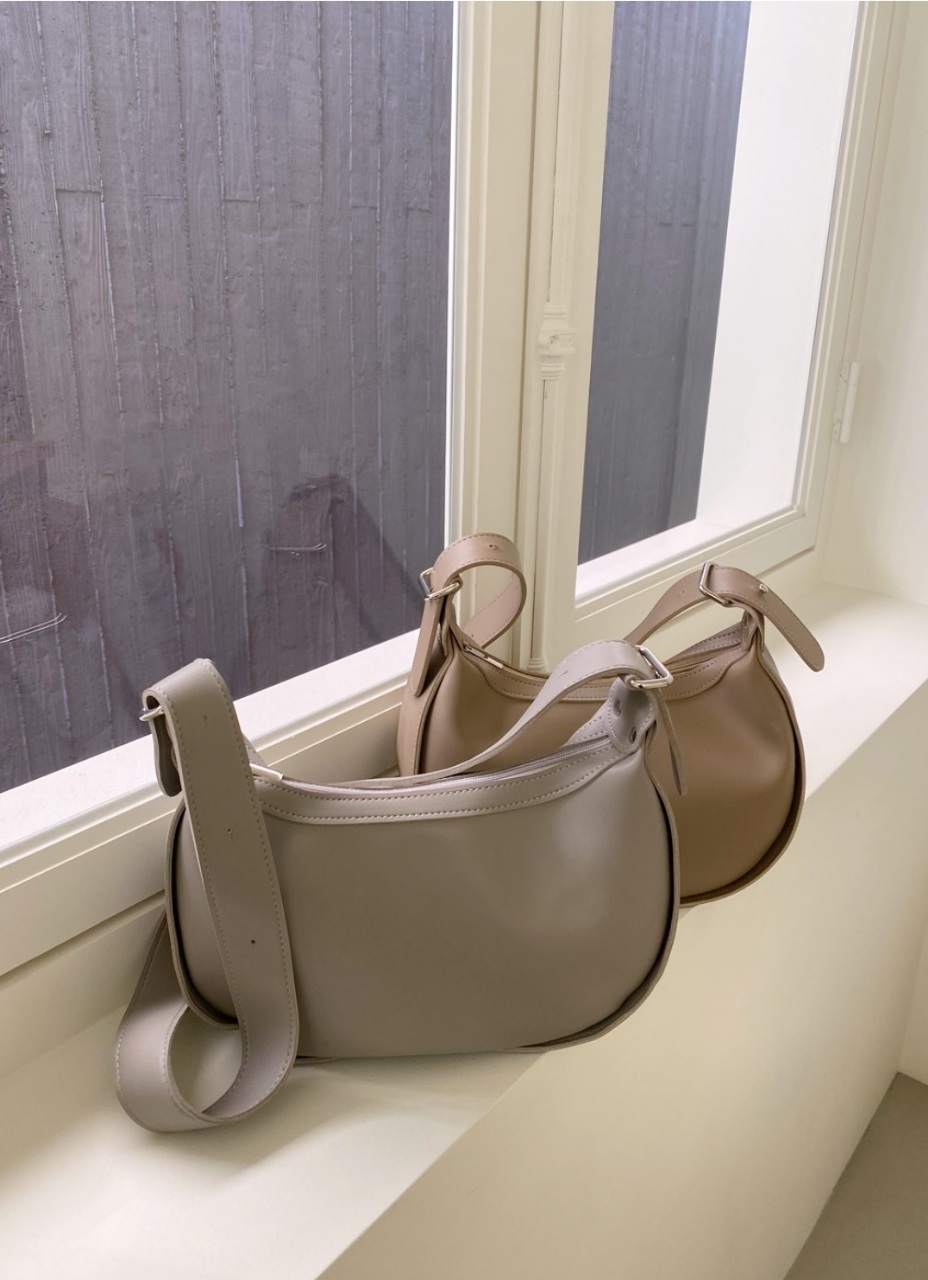 2WAYハーフムーンバッグワイドストラップバッグ | 詳細画像8