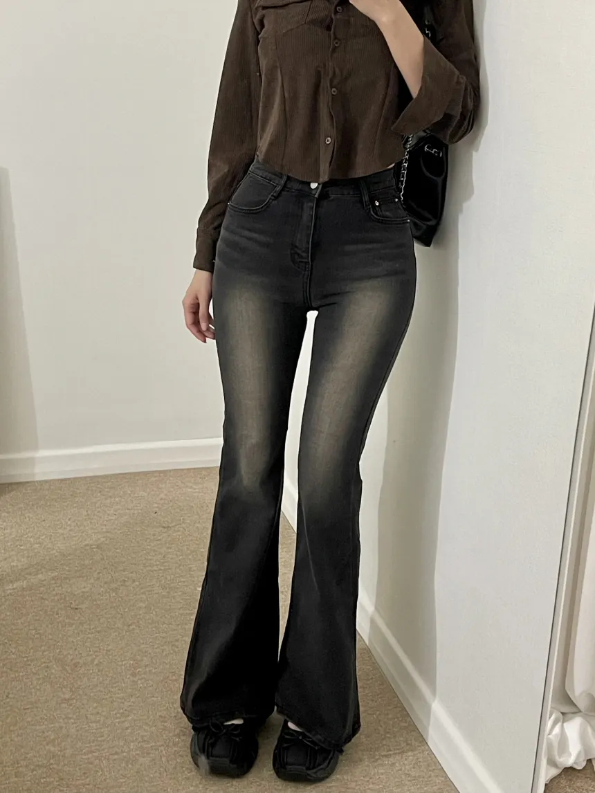 裏起毛ビンテージブラックウォッシュフレアデニムパンツ | yefit | 詳細画像1