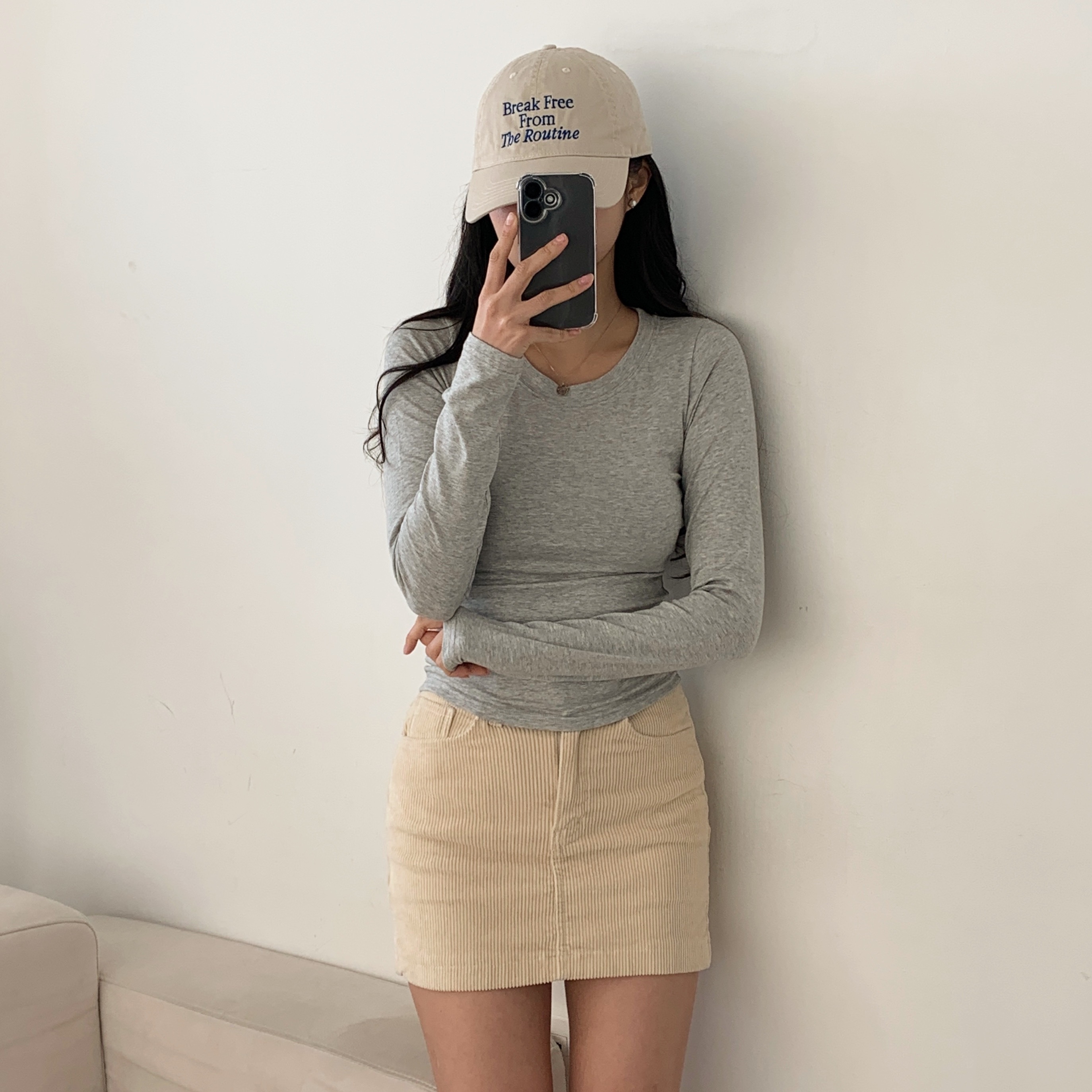 ラウンドネックスリム長袖Tシャツ | 詳細画像13