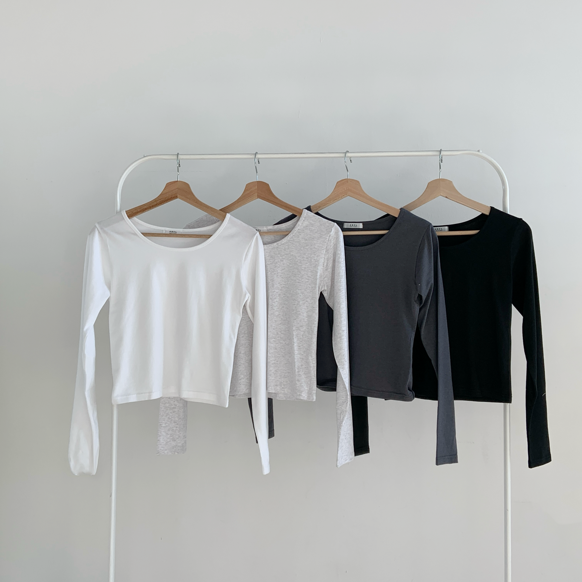 モダール混UネックTシャツ | 詳細画像14
