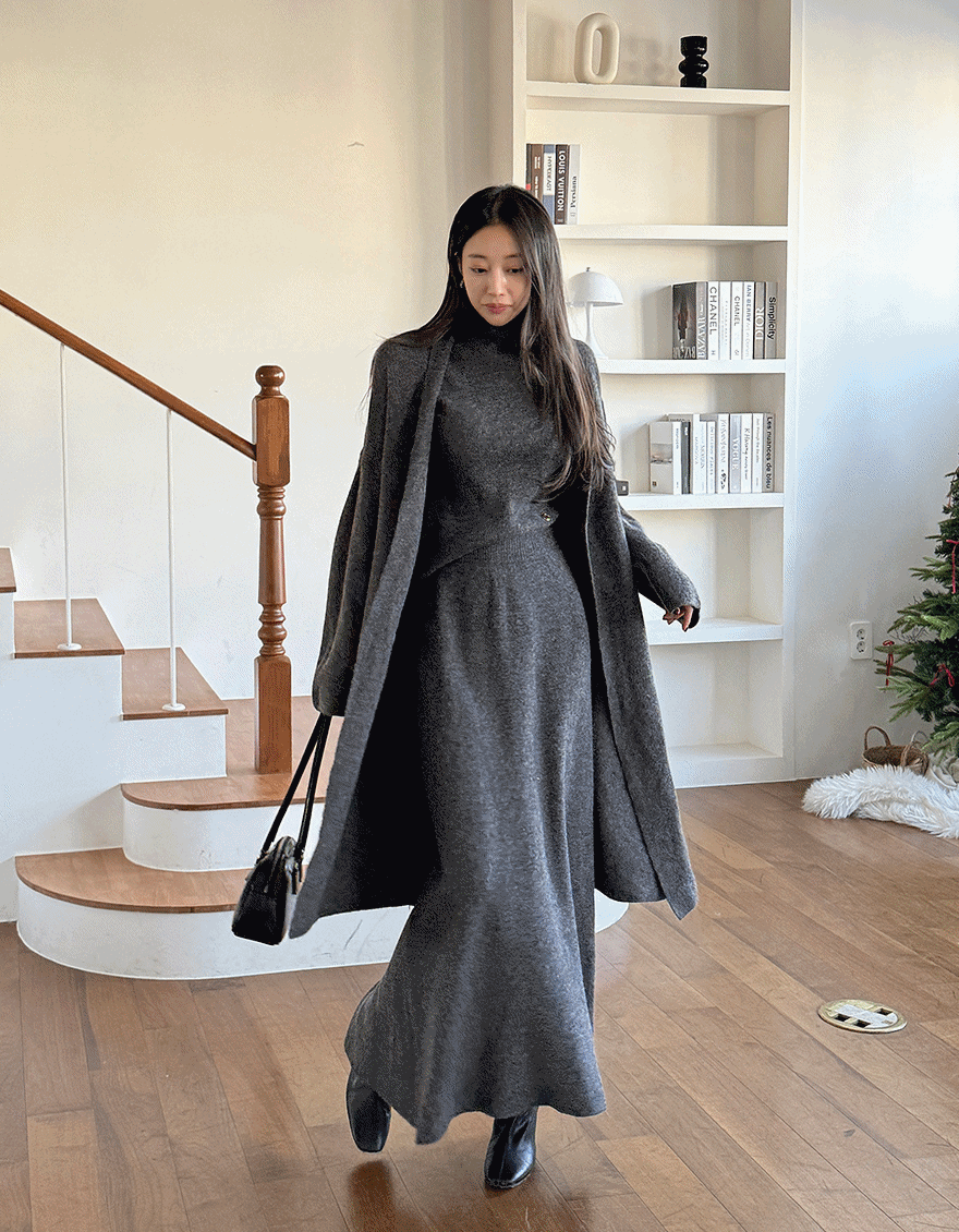 DAKS ロングカーディガン44とハイネックニット42の２つセット　　ブラック タートルネックニットノースリ&オープンカーディガン&ニットスカート トップス