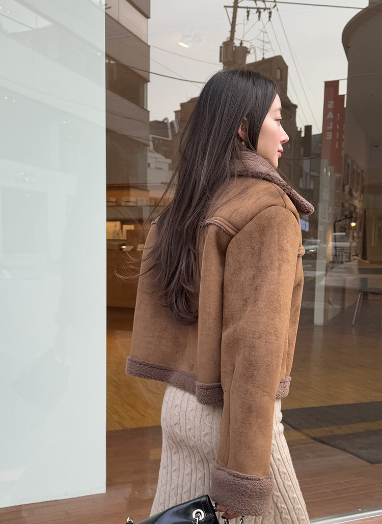 チンストラップフェイクムートンジャケット | レディースファッション