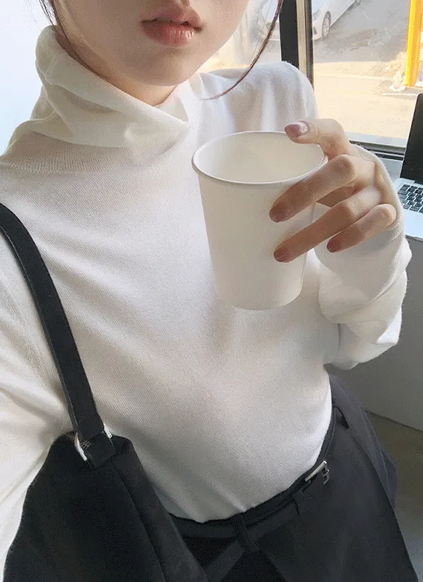 ウール混ロールタートルネックTシャツ | 66girls | 詳細画像1