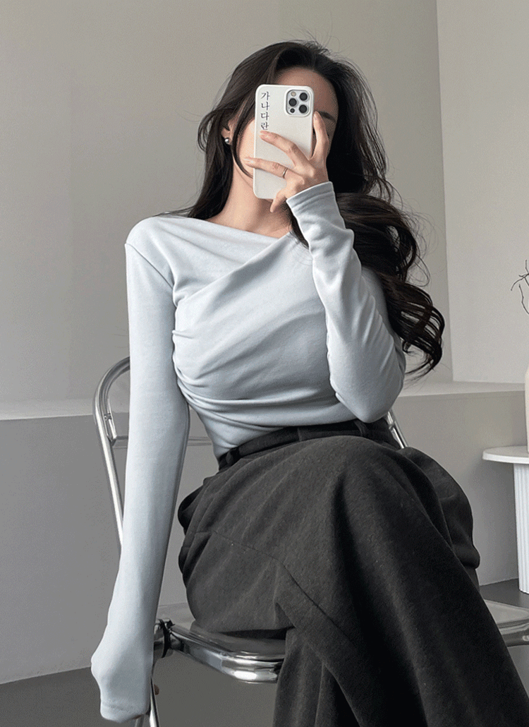 トップス Twinkle ストラップ付裏起毛クロスピンタックTシャツ | レディースファッション