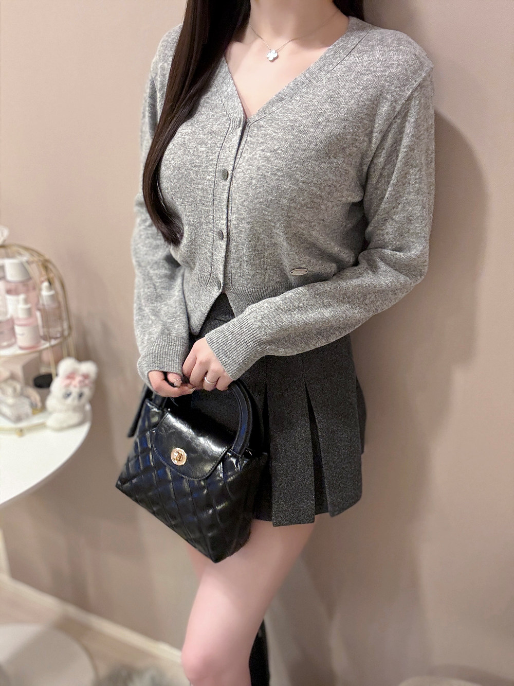 シルバープレートVネックカーディガン | 詳細画像3